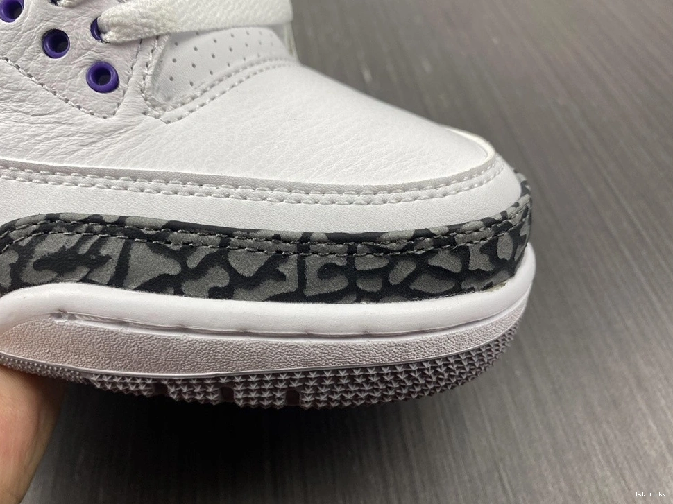 CT8532-105 Air 3 Dark Jordan Iris 0302